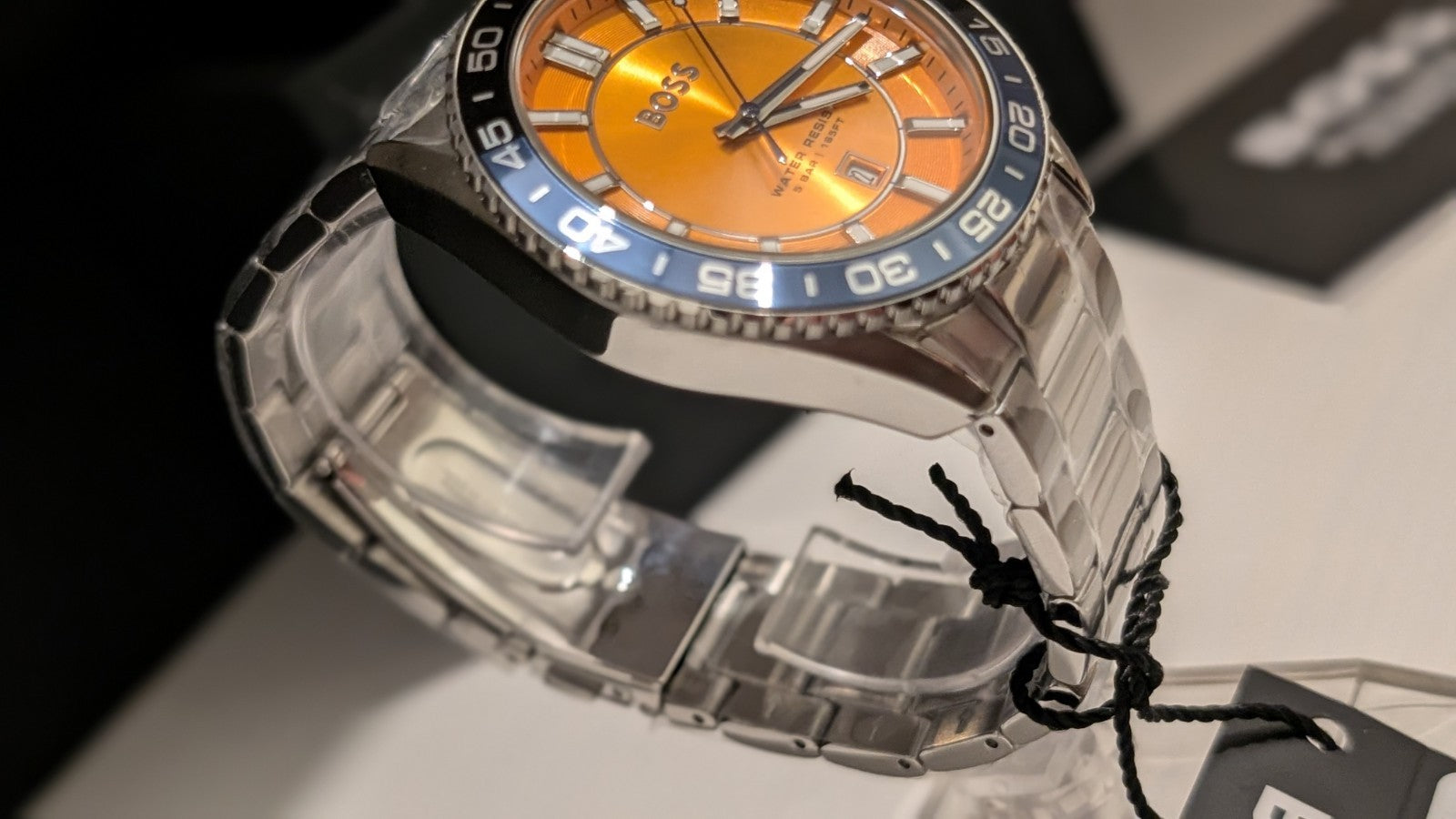 BOSS 1514206 Men's watch RUNNER 3H Collection Orange dial Blue And Black bezel 