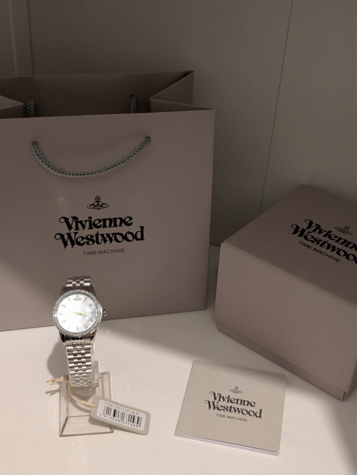 Vivienne Westwood VV327LBLSL Little Wallace Watch 32mm Silver with Blue Dial New