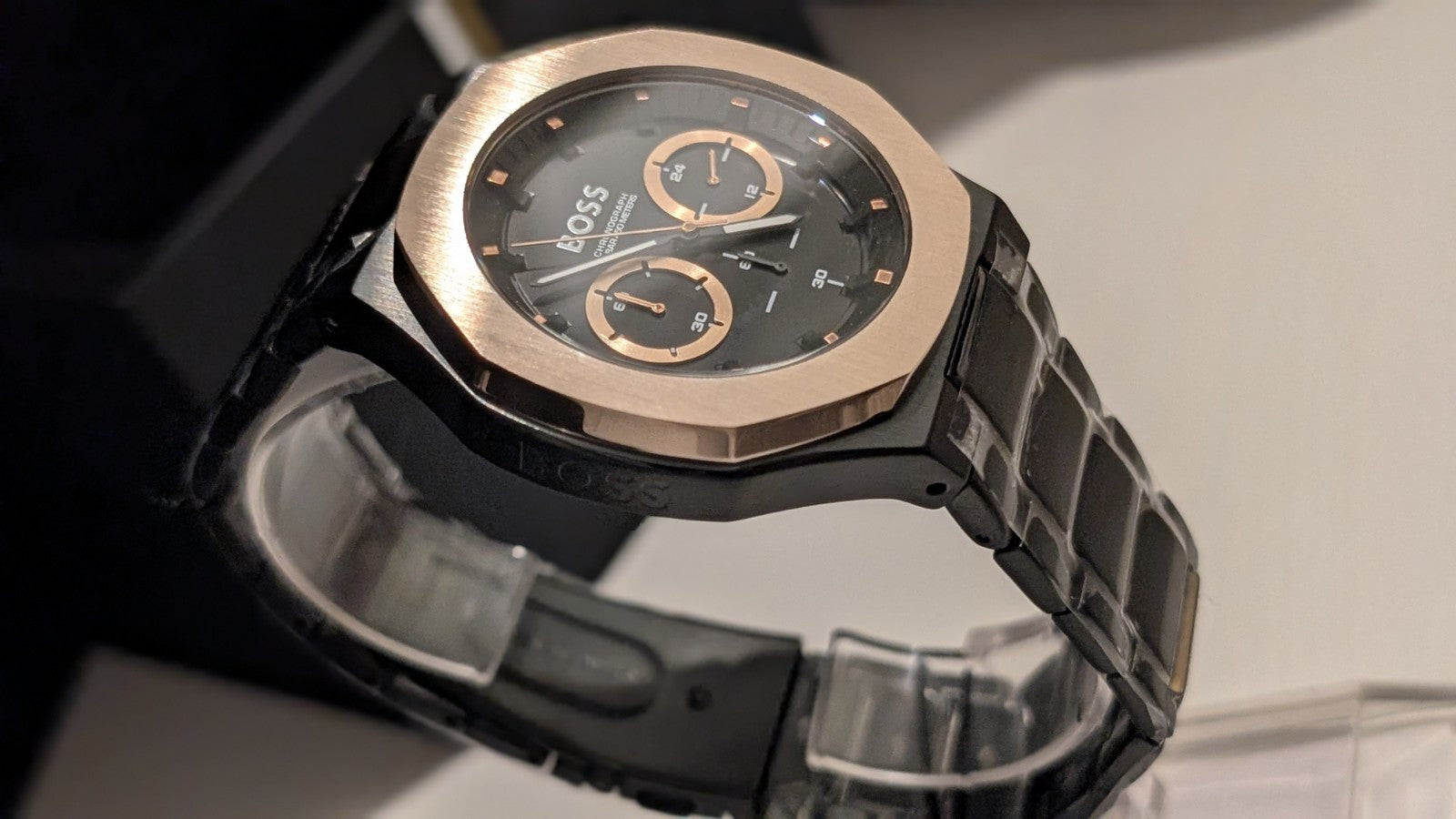 Hugo Boss Taper Men’s 45mm Black/Brass Bezel Two-Tone 1514090 Brand New 