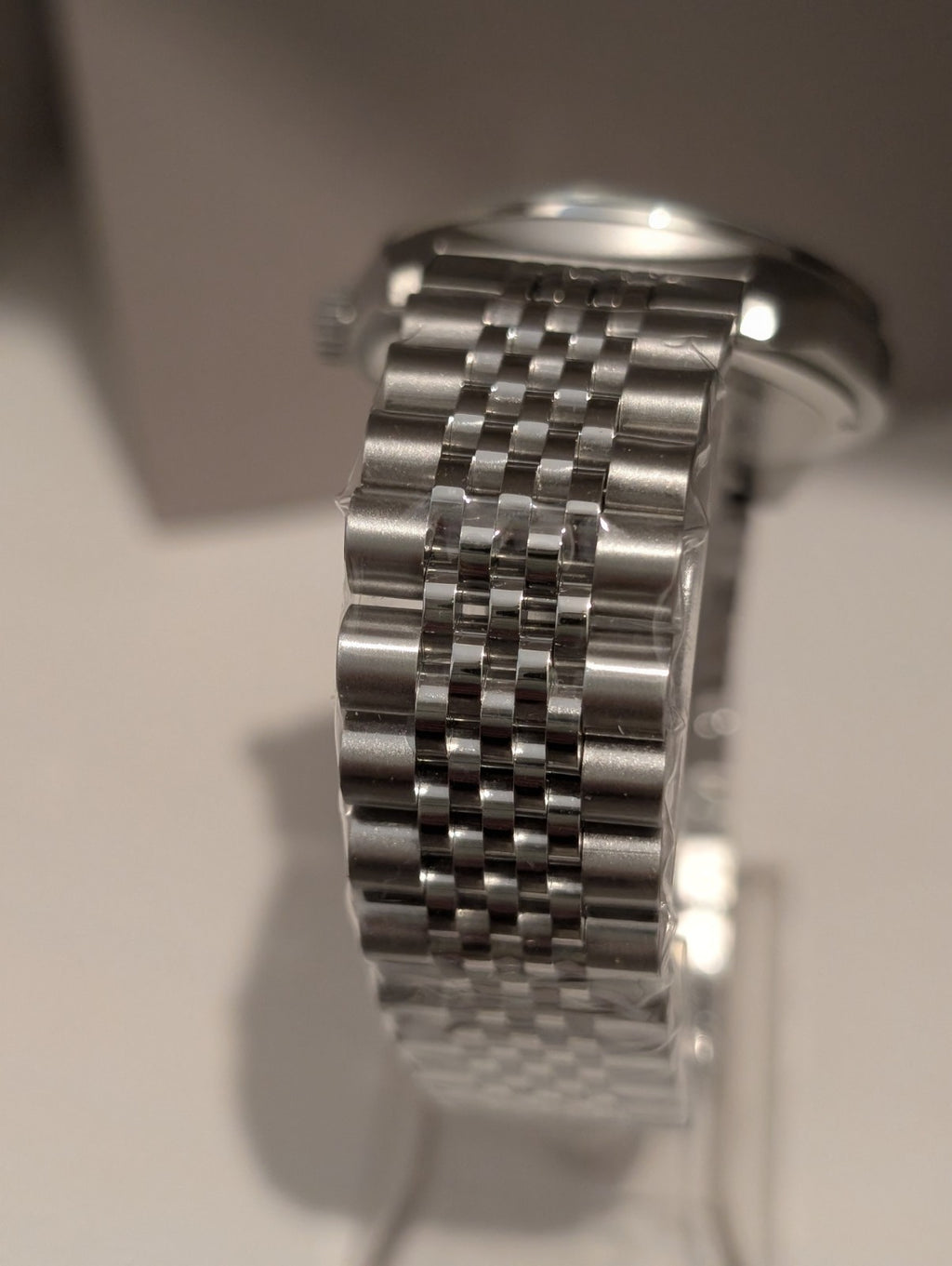 Vivienne Westwood VV251TQSL Sydenham Watch. Silver With Blue Dial 39mm. New