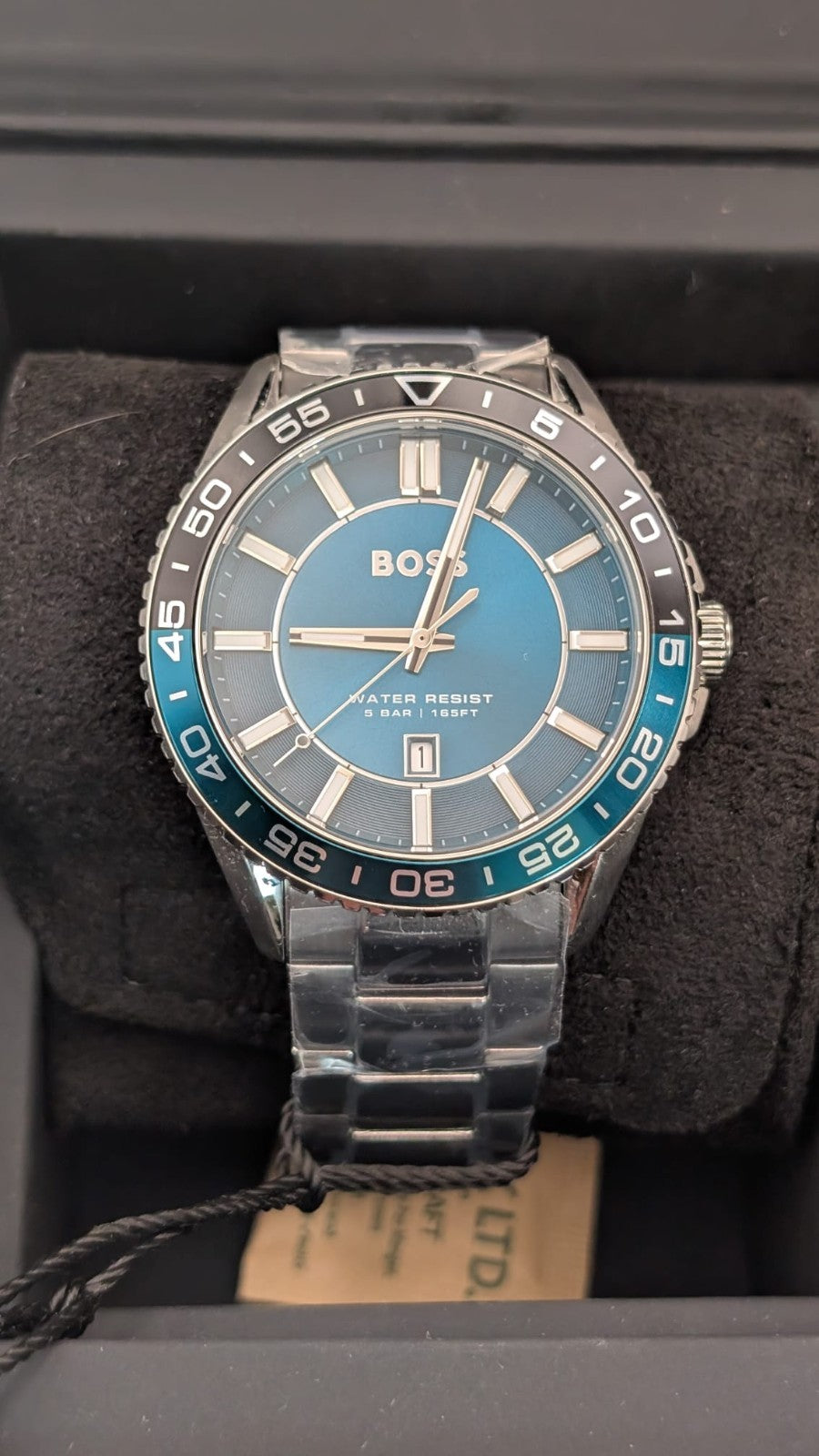 New HUGO BOSS Men's Runner Green Dial Quartz 44mm Watch 1514208