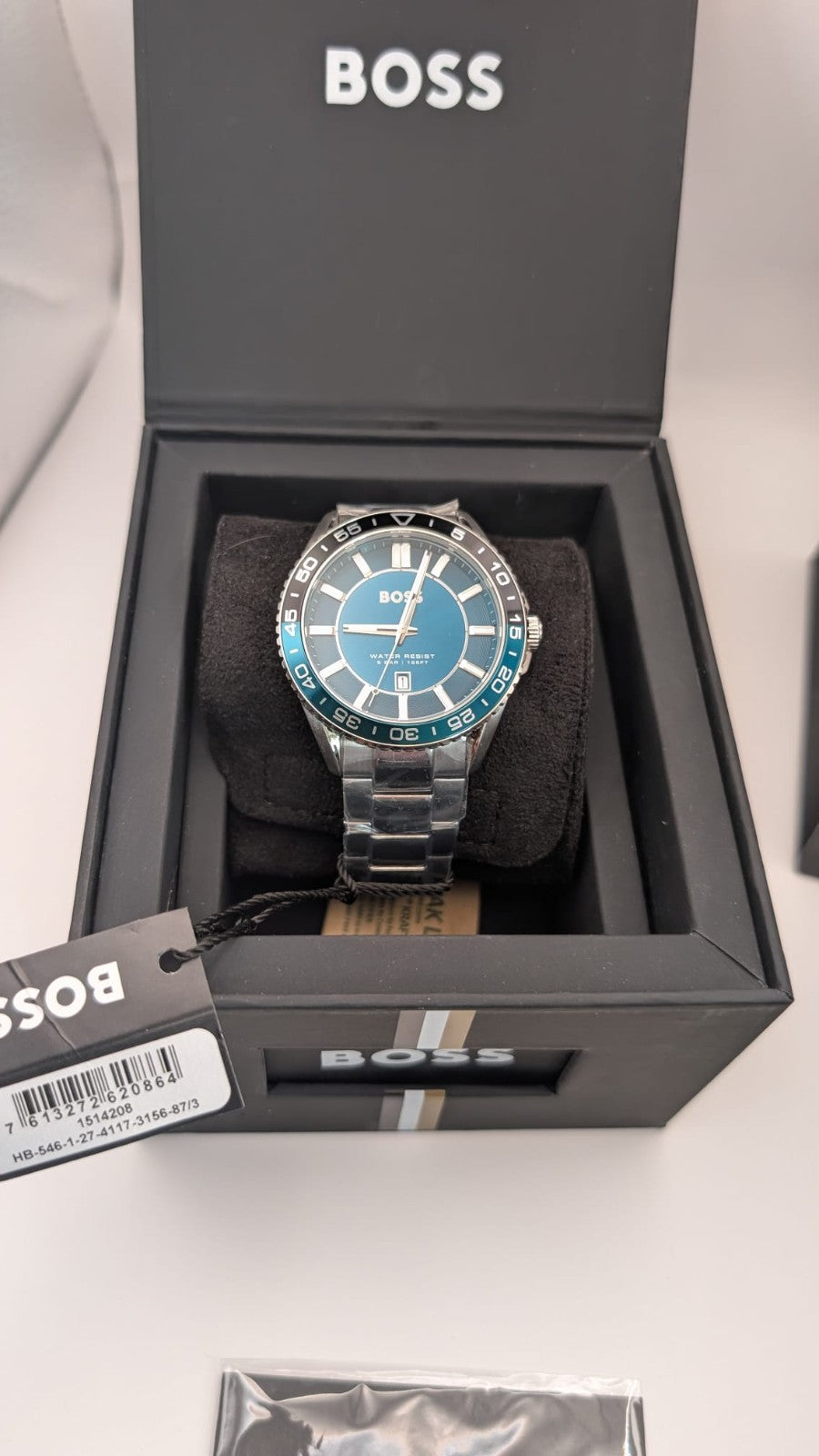 New HUGO BOSS Men's Runner Green Dial Quartz 44mm Watch 1514208