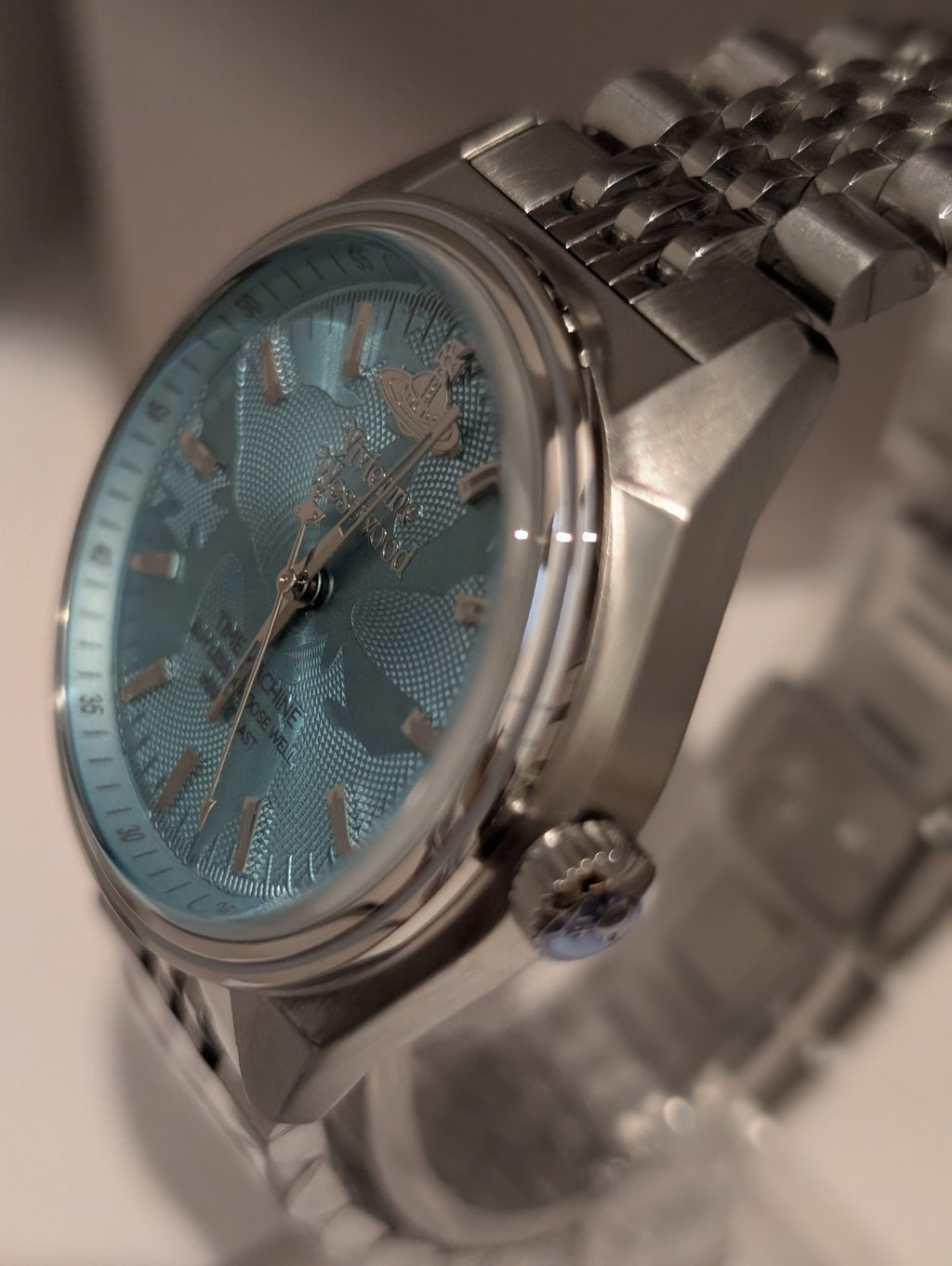 Vivienne Westwood VV251TQSL Sydenham Watch. Silver With Blue Dial 39mm. New