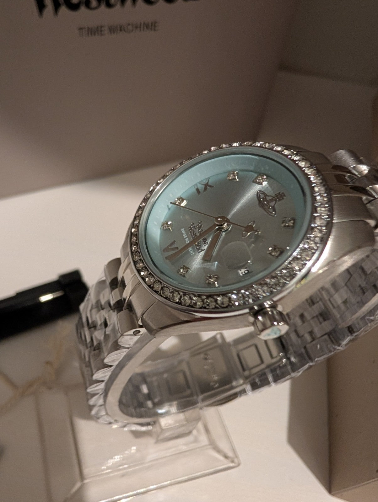 Vivienne Westwood VV317LBLS Camberwell Luxury  Watch 28mm Silver With Blue Dial 