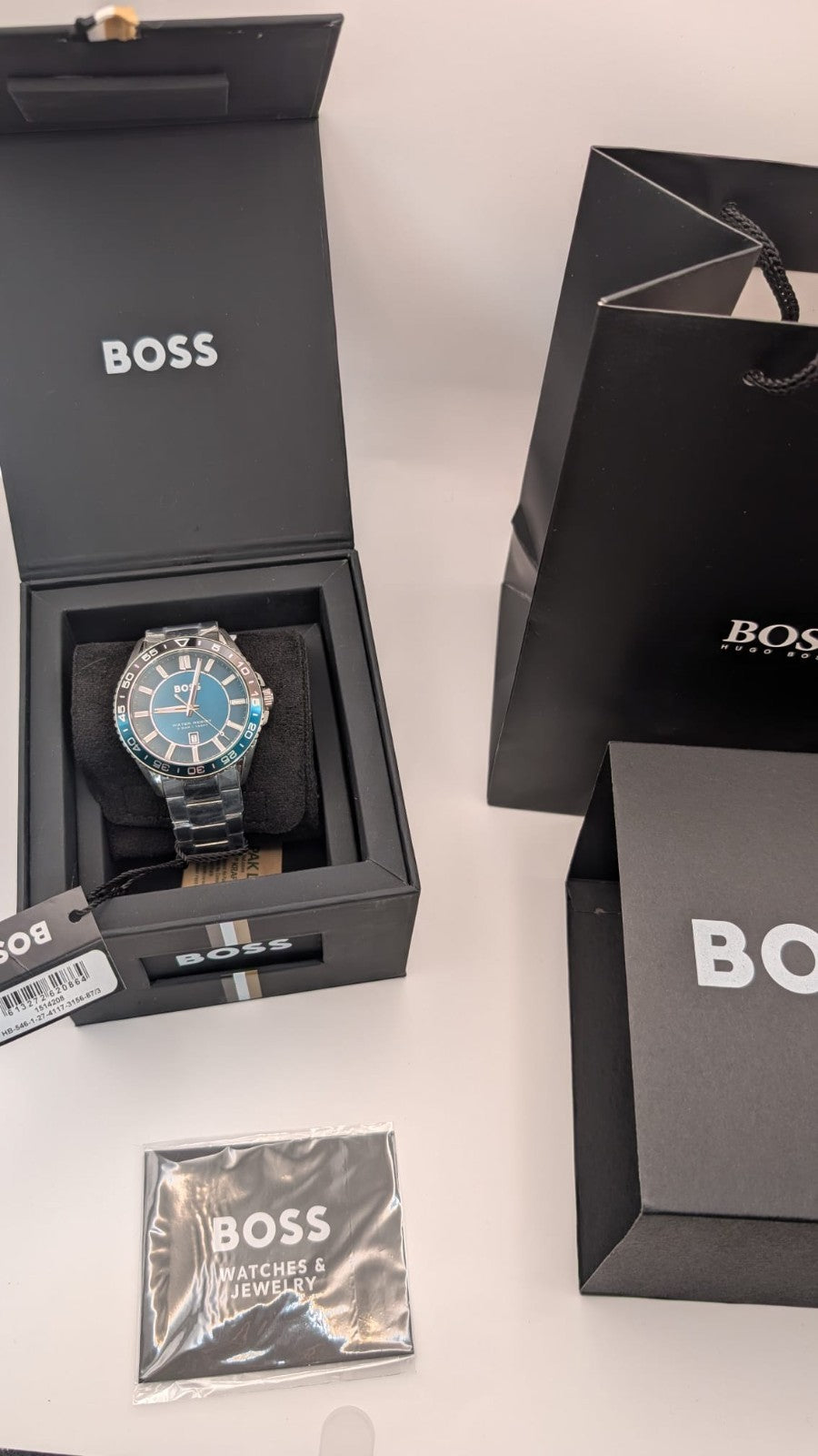 New HUGO BOSS Men's Runner Green Dial Quartz 44mm Watch 1514208