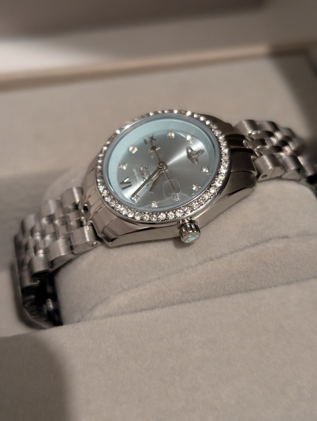 Vivienne Westwood VV317LBLS Camberwell Luxury  Watch 28mm Silver With Blue Dial 