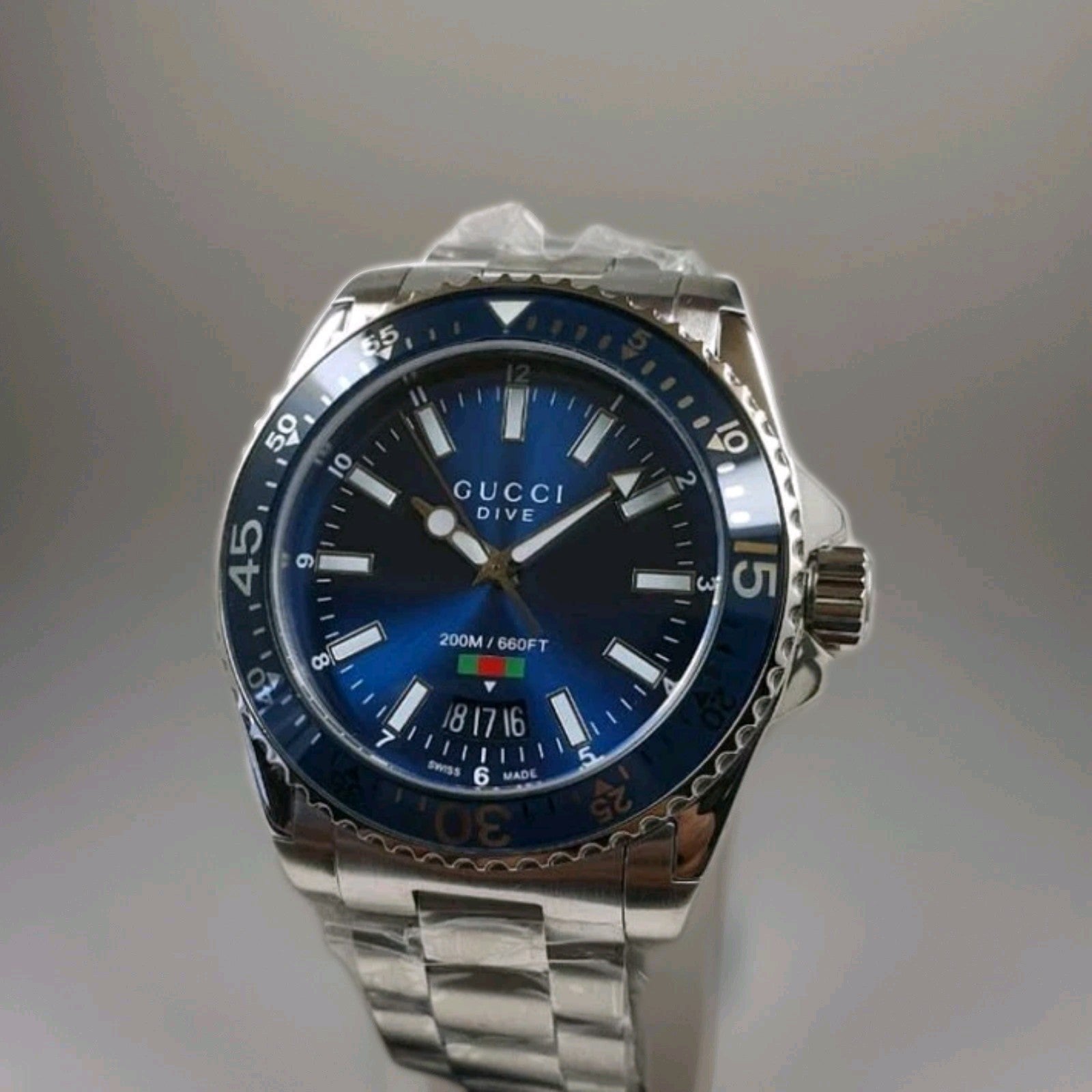 Gucci YA136311 Dive 40mm Blue Dial Men's Steel Watch Swiss 200m Brand New + Box
