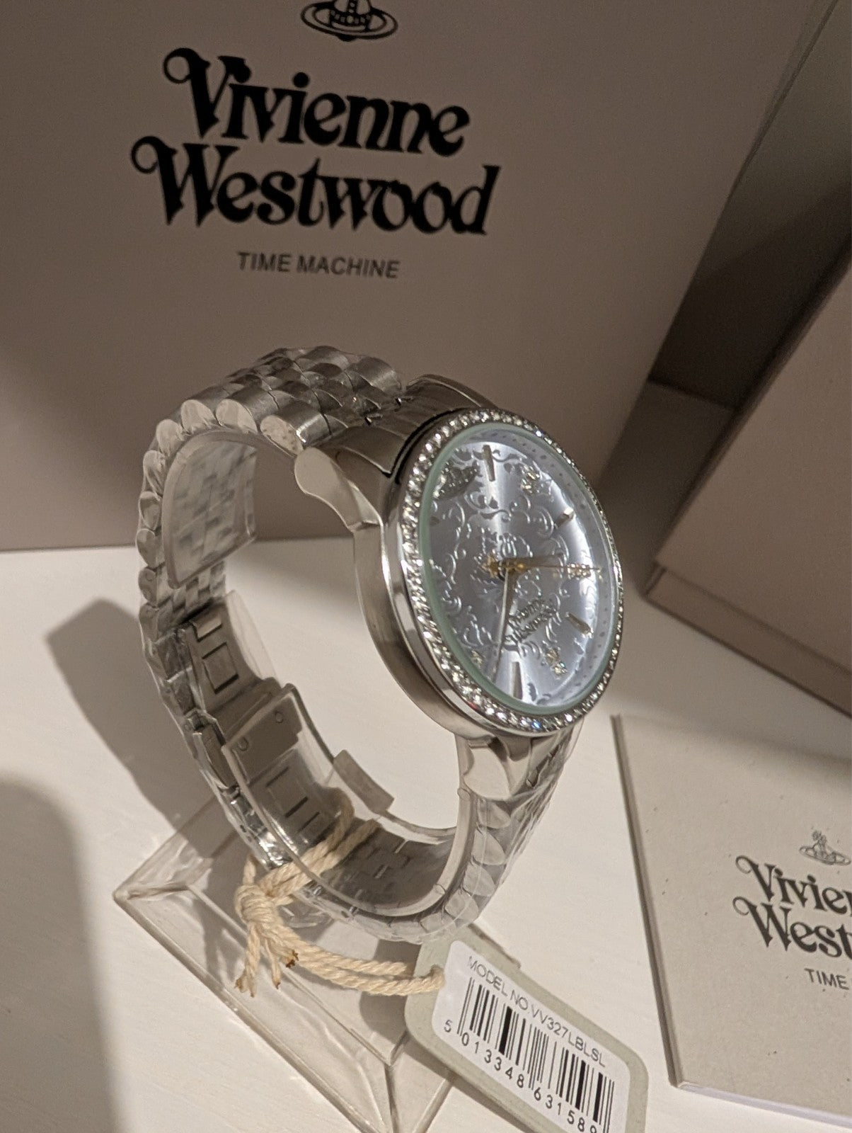 Vivienne Westwood VV327LBLSL Little Wallace Watch 32mm Silver with Blue Dial New