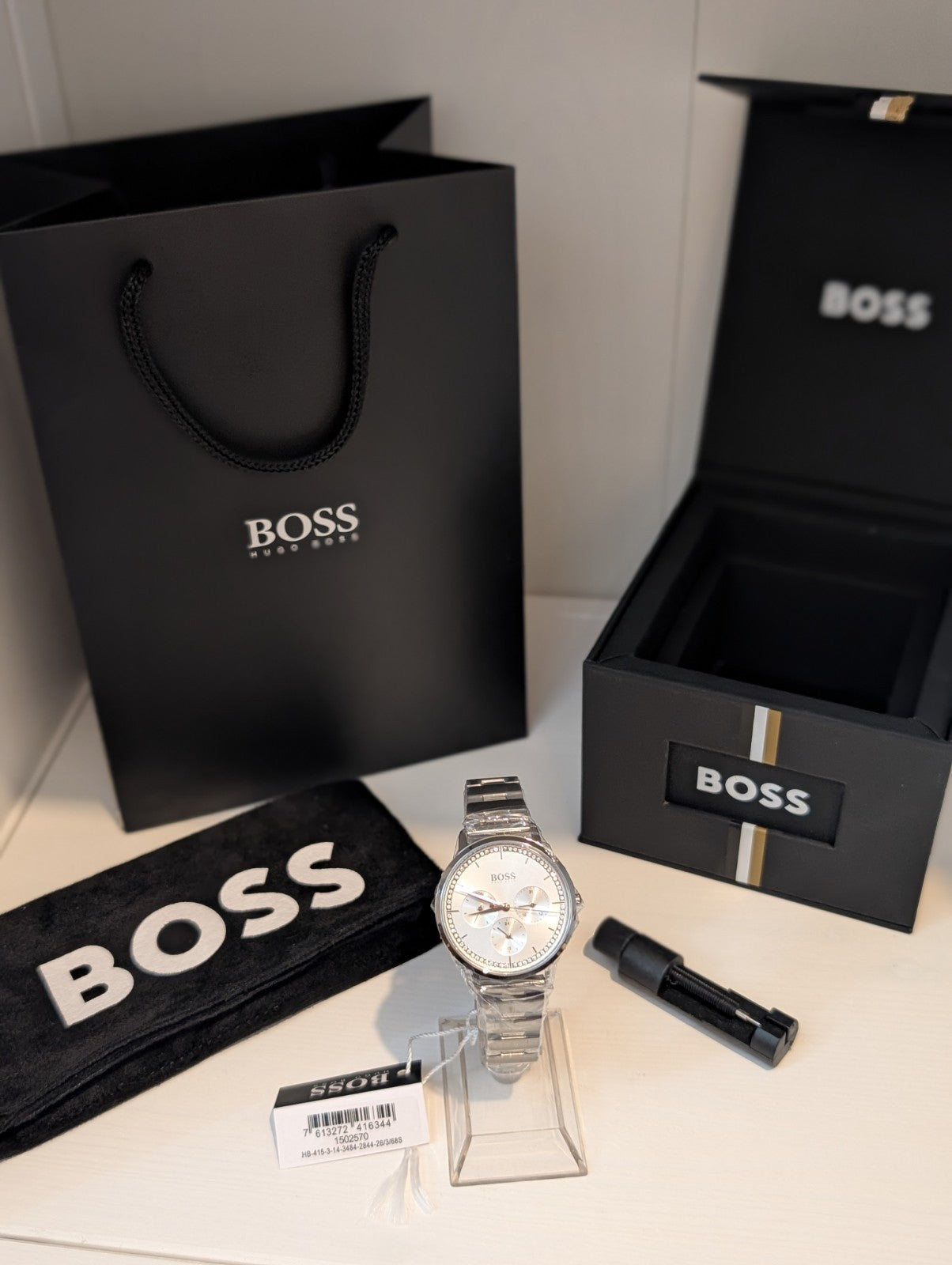HUGO BOSS 1502570 Prima Silver With Silver Dial Strap Dial Women Watch 35mm New 
