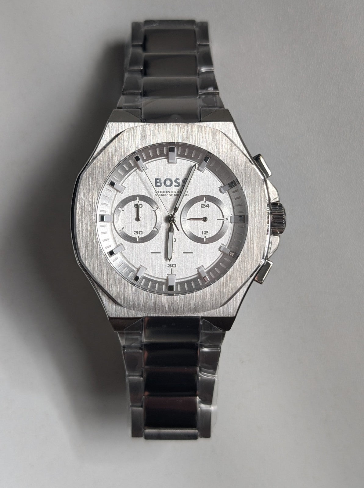 HUGO BOSS MENS TAPER CHRONO WATCH 1514087 SILVER DIAL 45mm BRAND NEW WITH BOX 