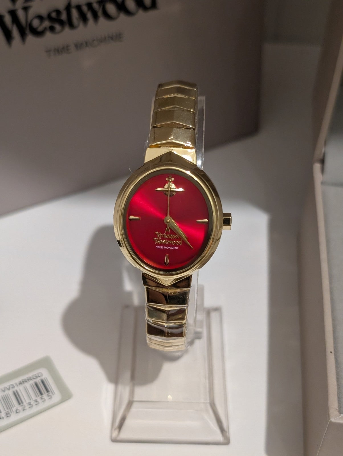 Vivienne Westwood VV314RRGD Armour Ladies Watch 28mm Gold With Pink Dial. New 