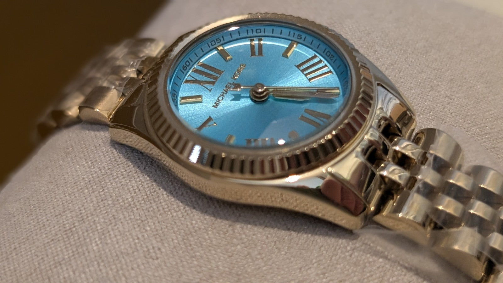 Michael Kors Lexington MK3271 Watch Women  Gold With Baby Blue Dial  26mm NEW