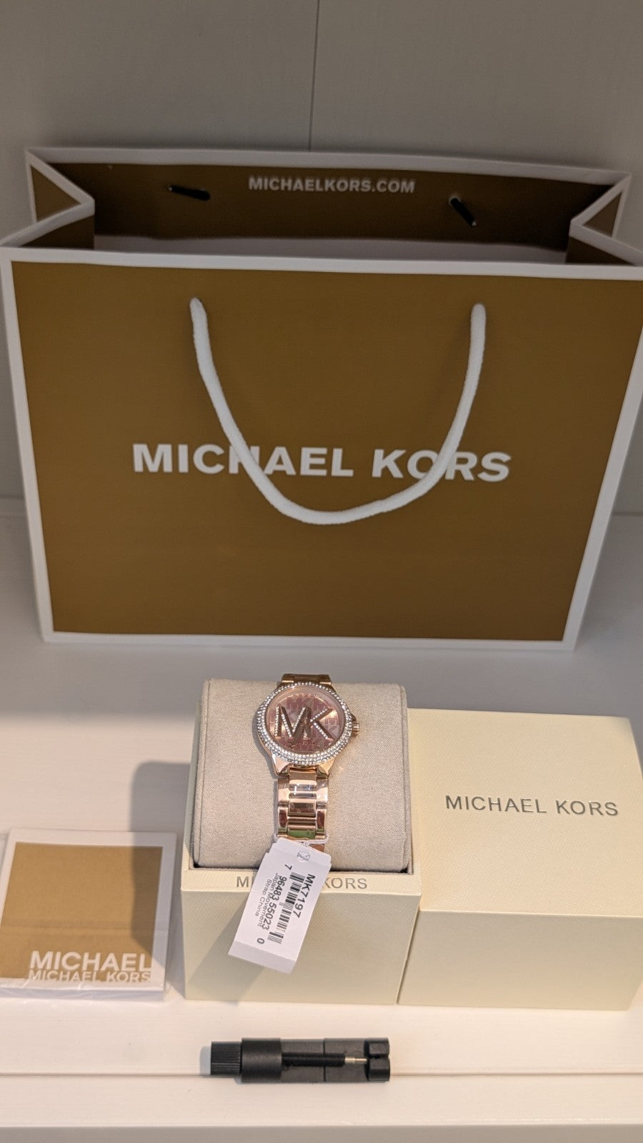 Michael Kors Camille Women's Watch MK7197 Rose Gold With Michael Kors Logo. 32mm