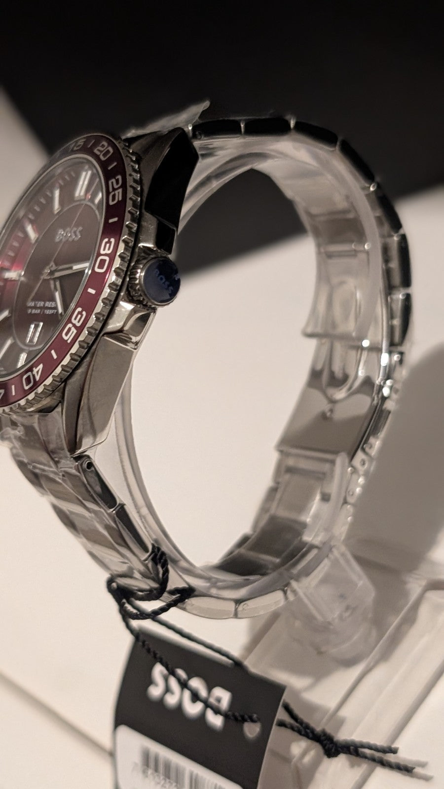 BOSS Men's watch RUNNER 3H Collection Red dial Blue red bezel 1514209