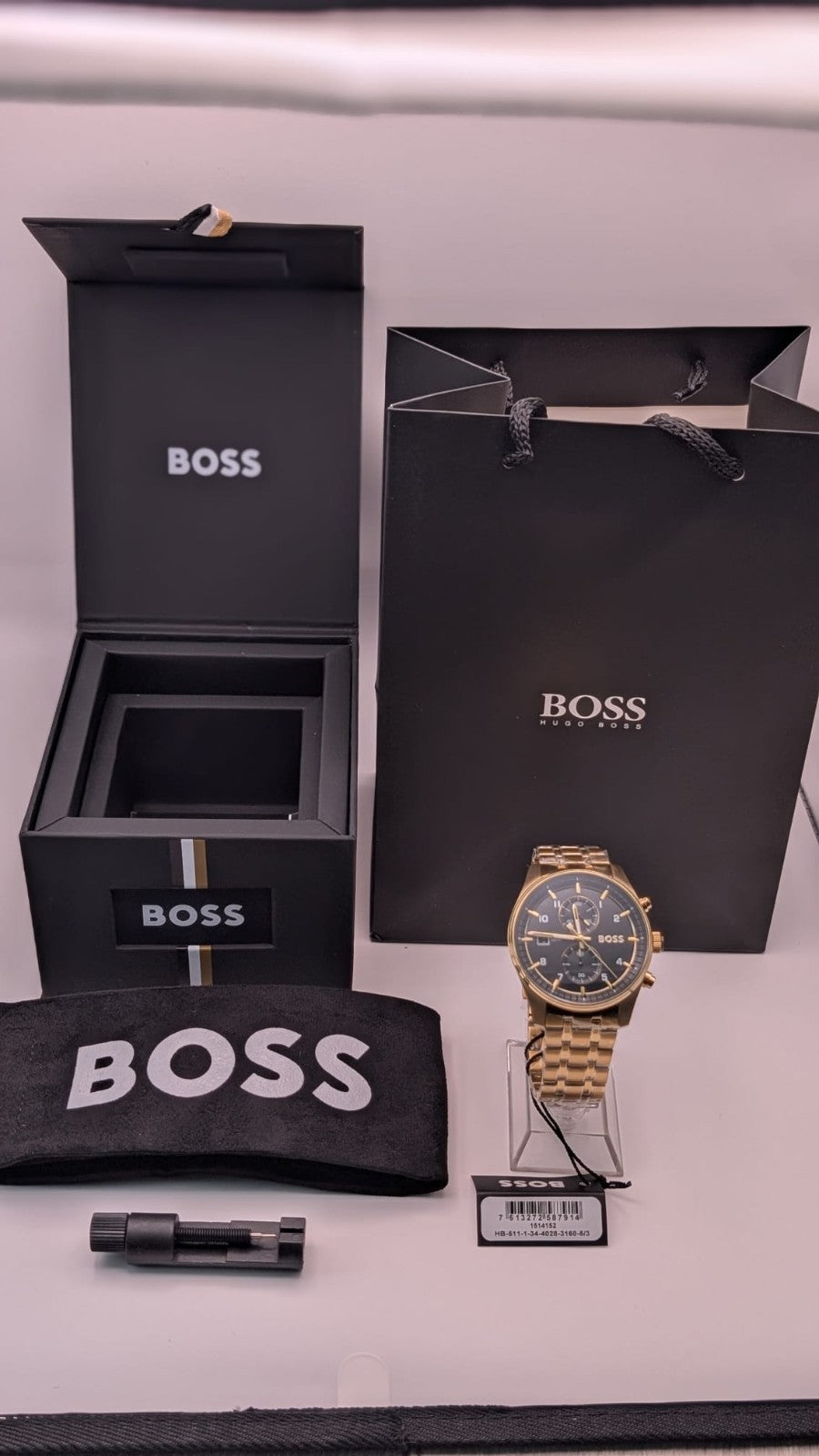 Hugo Boss 1514152 Sky Traveller Quartz Men's Watch Gold With Black Dial 44mm New