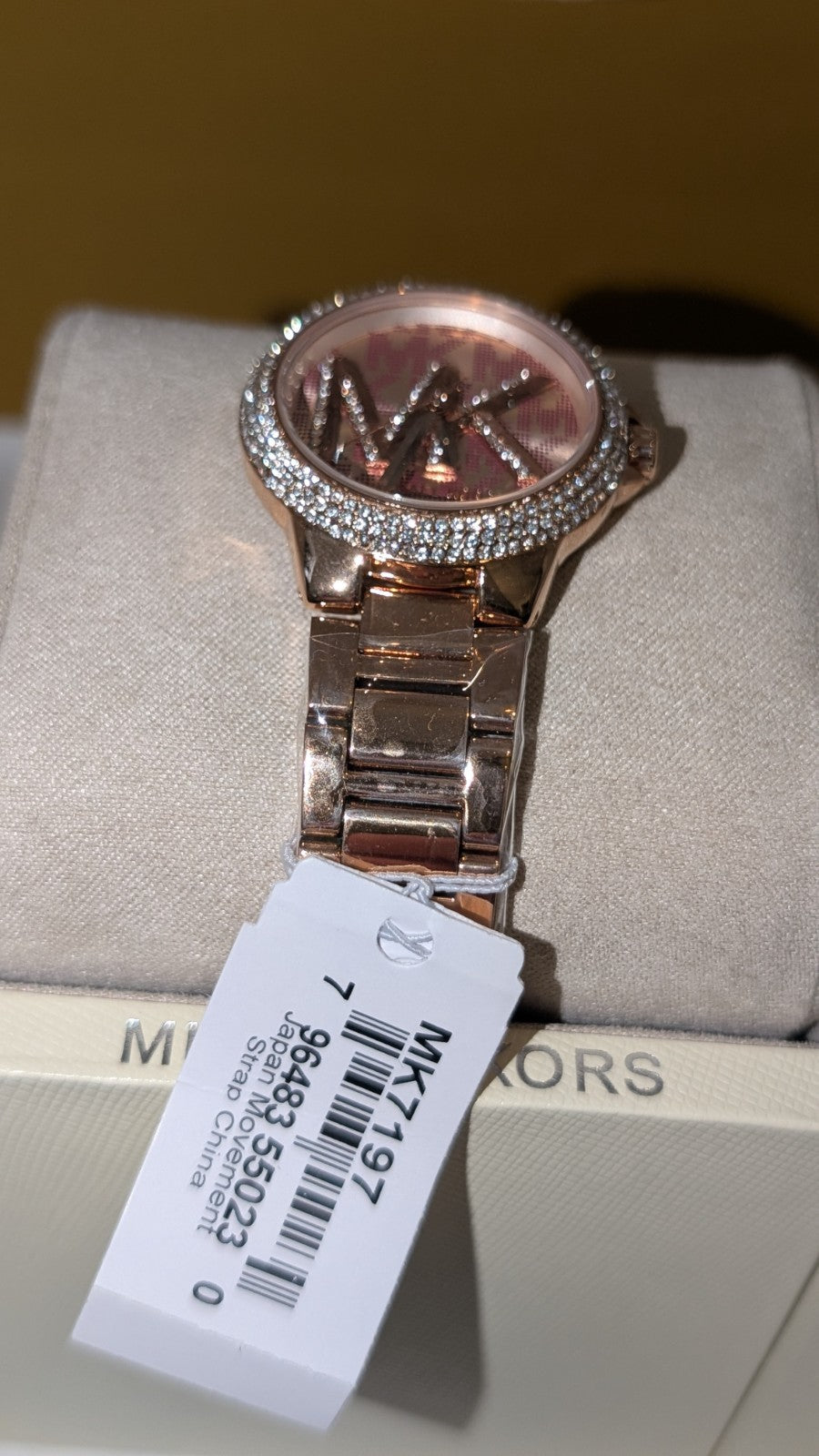 Michael Kors Camille Women's Watch MK7197 Rose Gold With Michael Kors Logo. 32mm