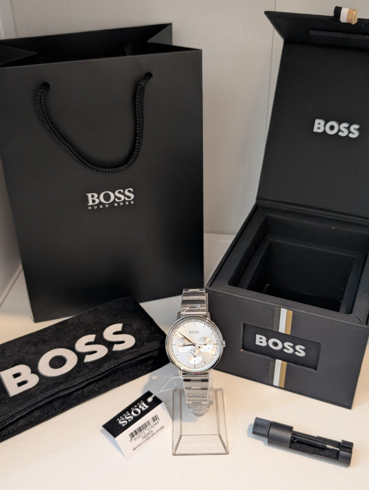 HUGO BOSS 1502570 Prima Silver With Silver Dial Strap Dial Women Watch 35mm New 