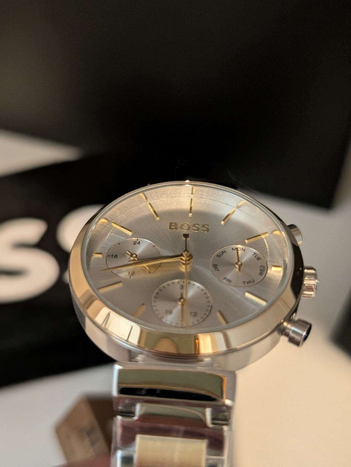 HUGO BOSS FLAWLESS 1502550 Silver & Gold Strap Chronograph Womens Watch 36mm NEW