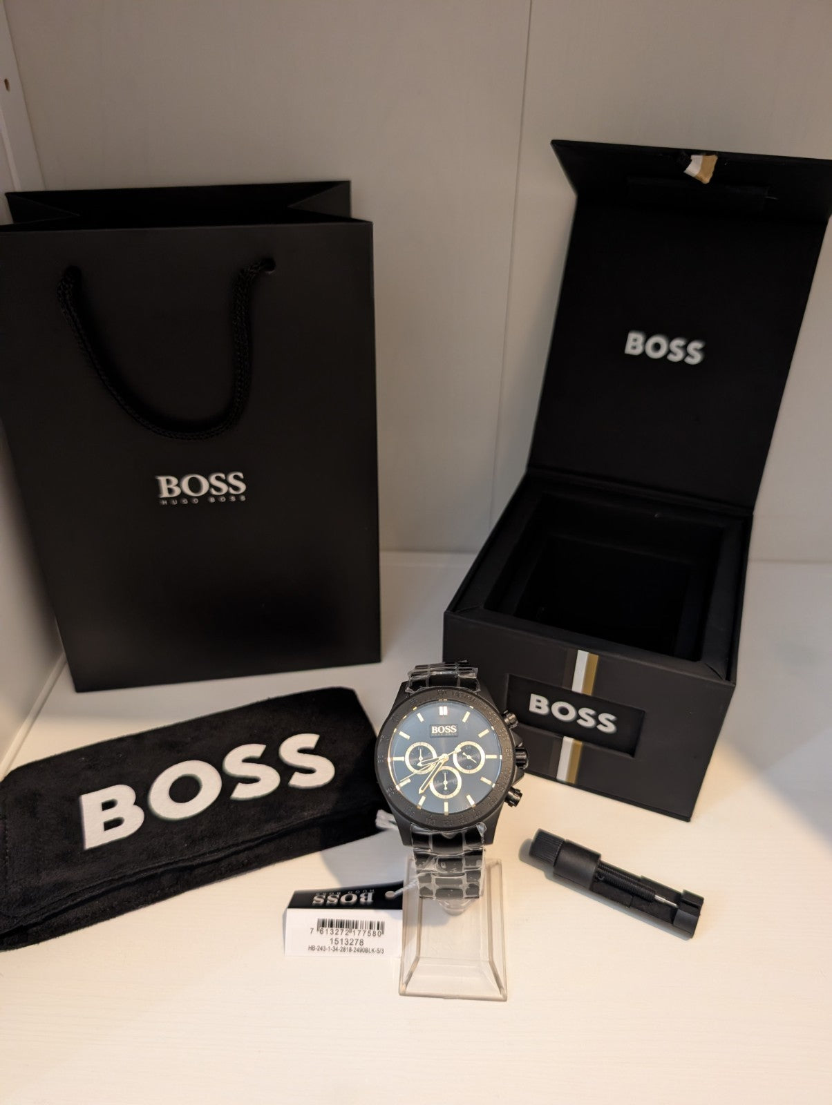 HUGO BOSS 1513278 Ikon Chronograph Black Dial Steel Strap Mens Watch 44mm NEW 