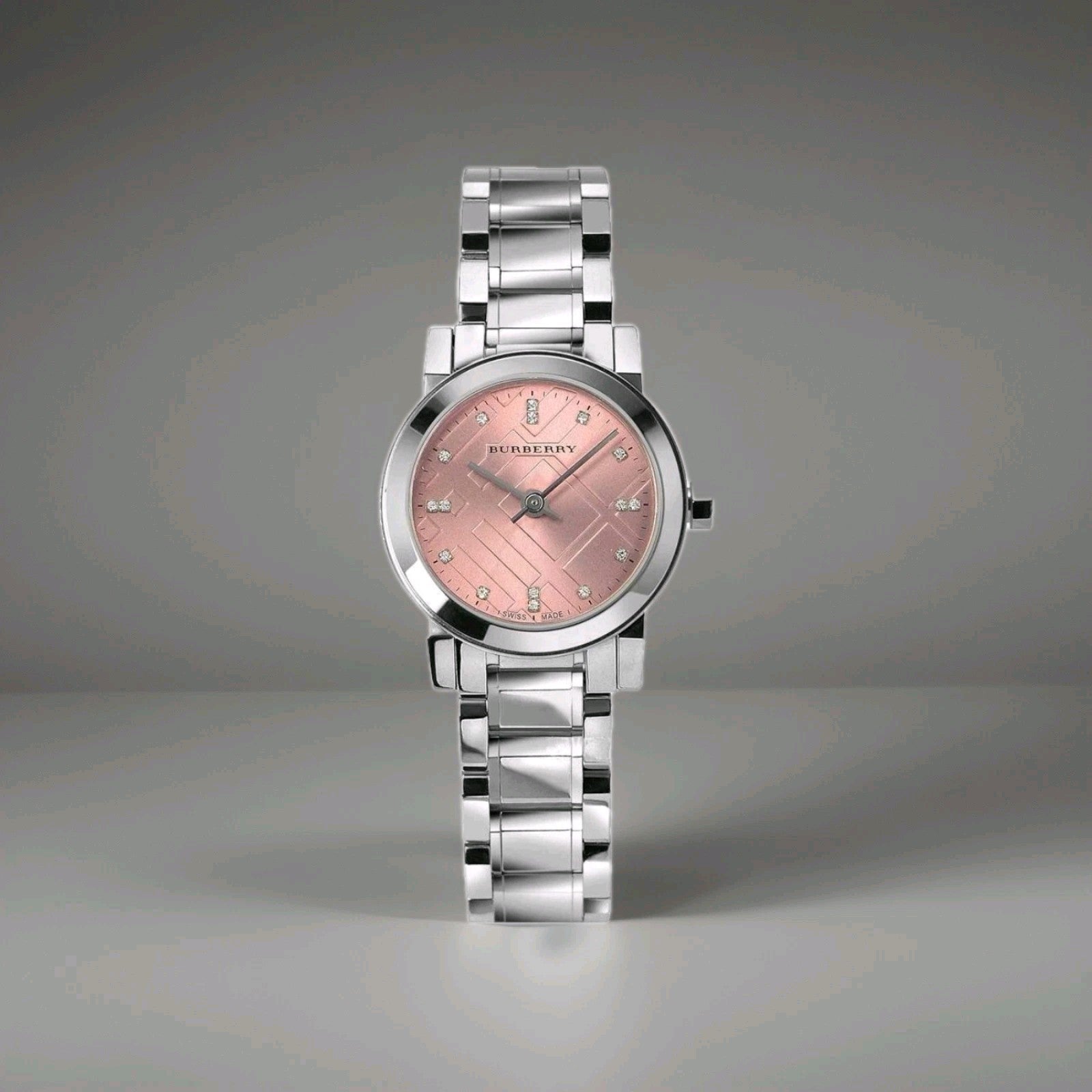 Burberry watch BU9223 Ladies Pink Dial Diamond Crystals The City. Brand new 