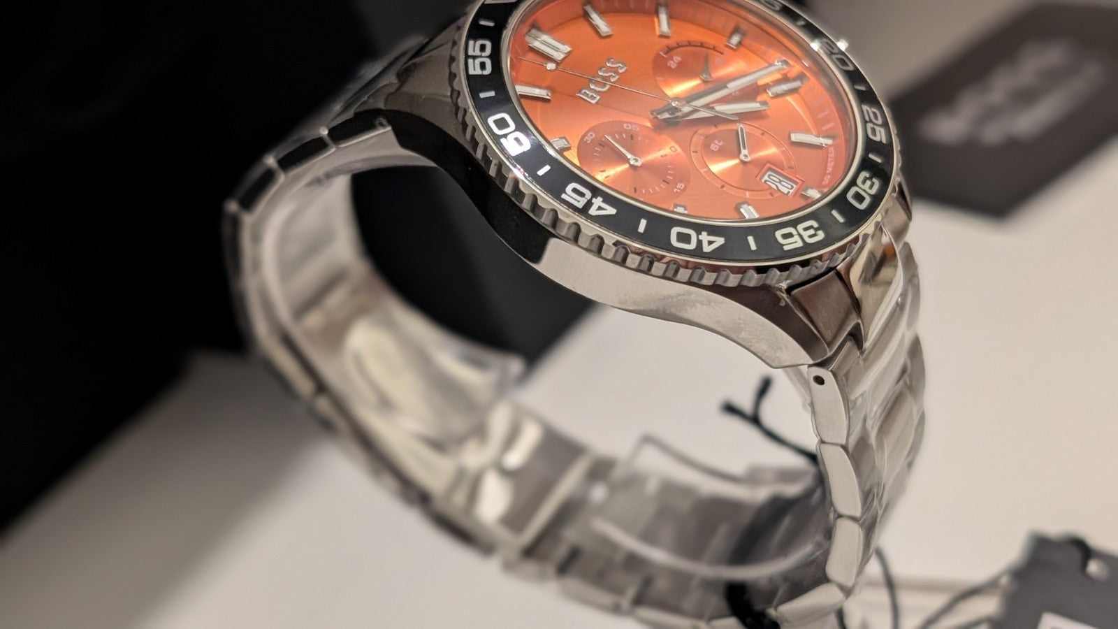 HUGO BOSS 1514162 MEN'S RUNNER SILVER WATCH - ORANGE FACE  STAINLESS STEEL. NEW